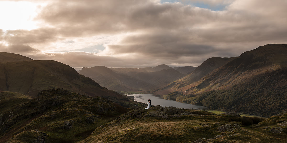 Elegant, natural wedding photography in the Lake District