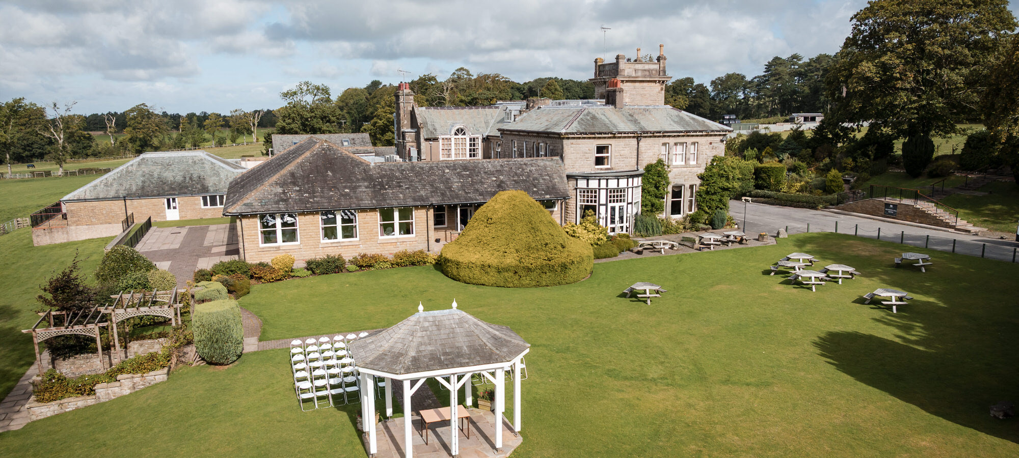 Hundith Hill Hotel, garden lawn and white gazebo