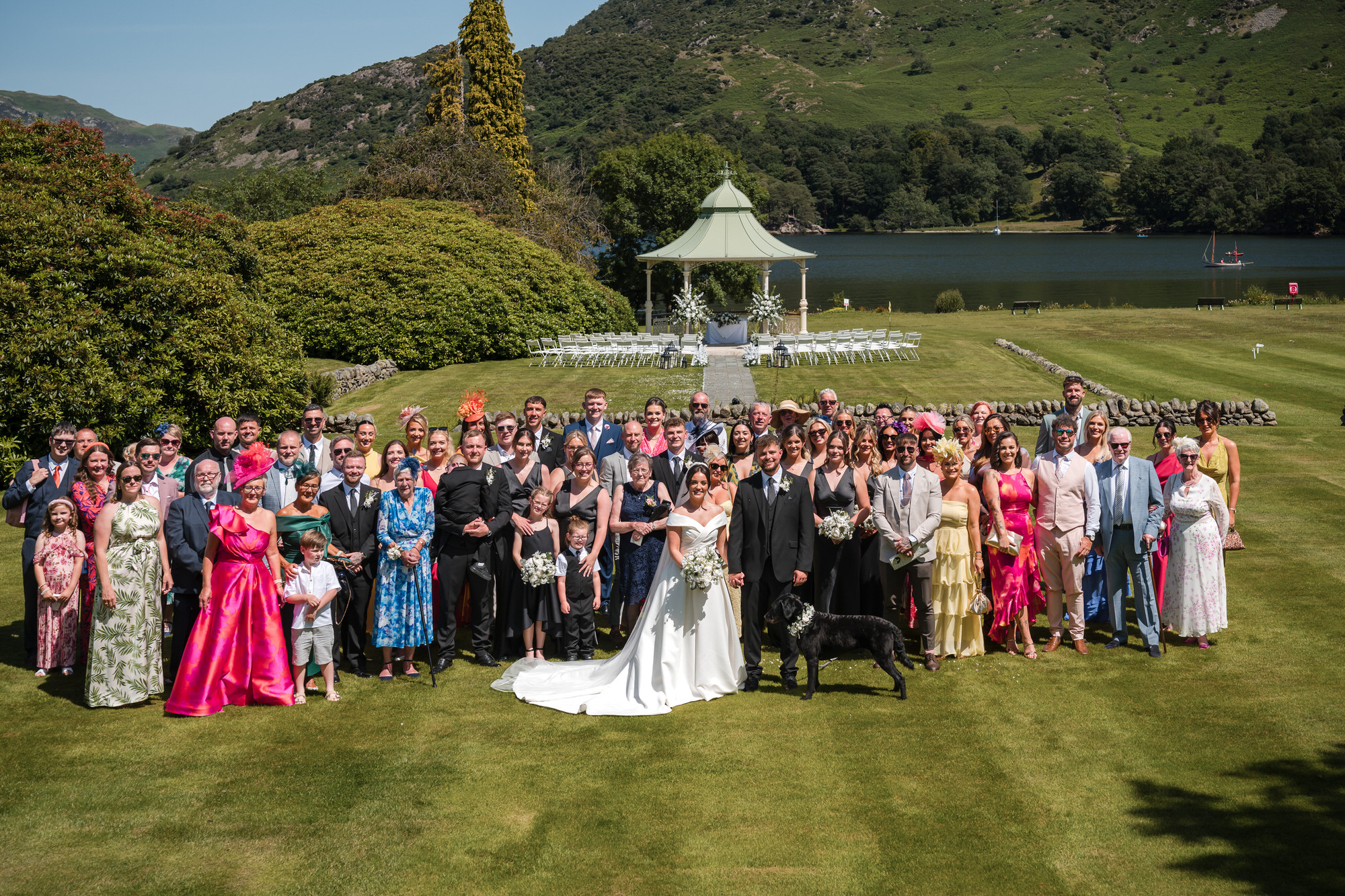 Guests congratulating Dan and Amy after the confetti walk