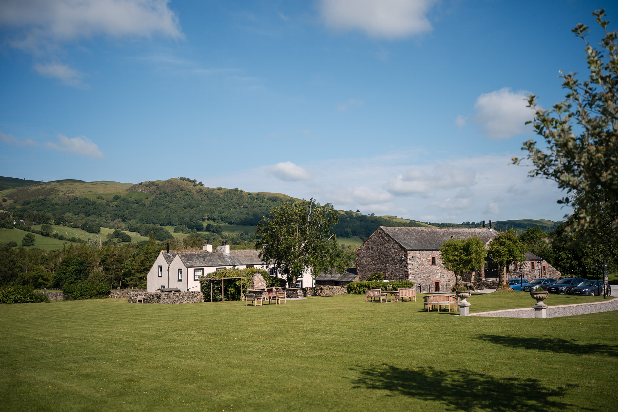 New House Farm wedding venue gardens in Lorton